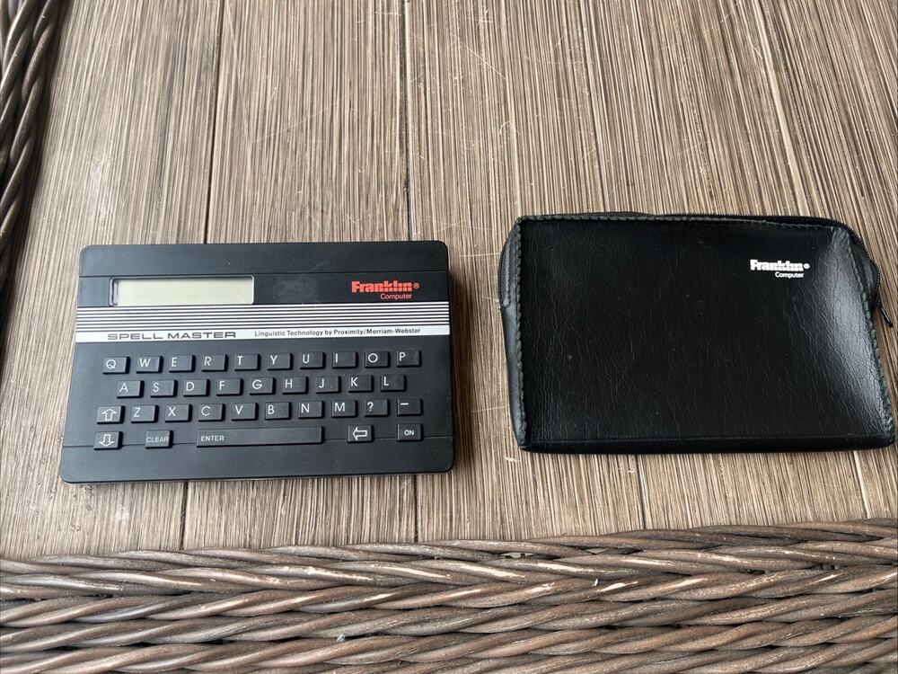 Franklin Computer Spelling Ace SA-98 Vintage Electronic Dictionary Gray 1980s